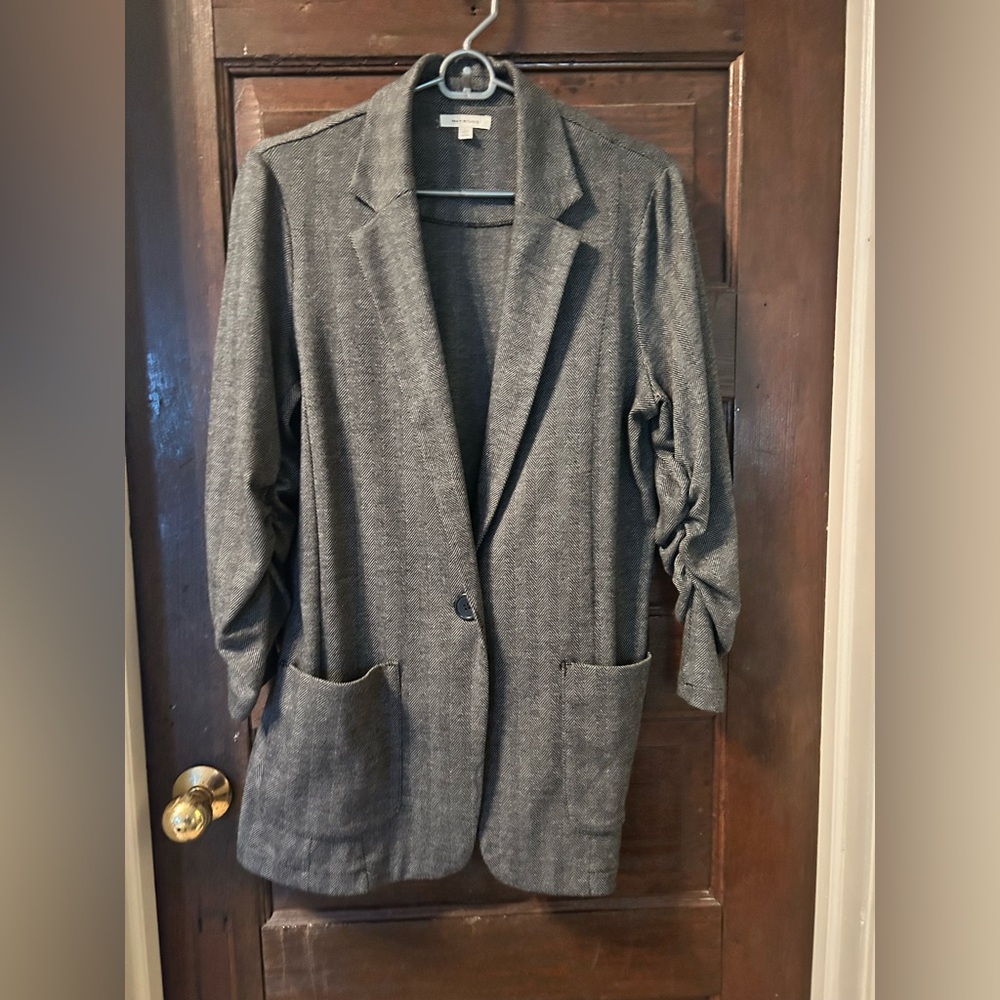Max Studio Gray Blazer with Ruched Sleeves